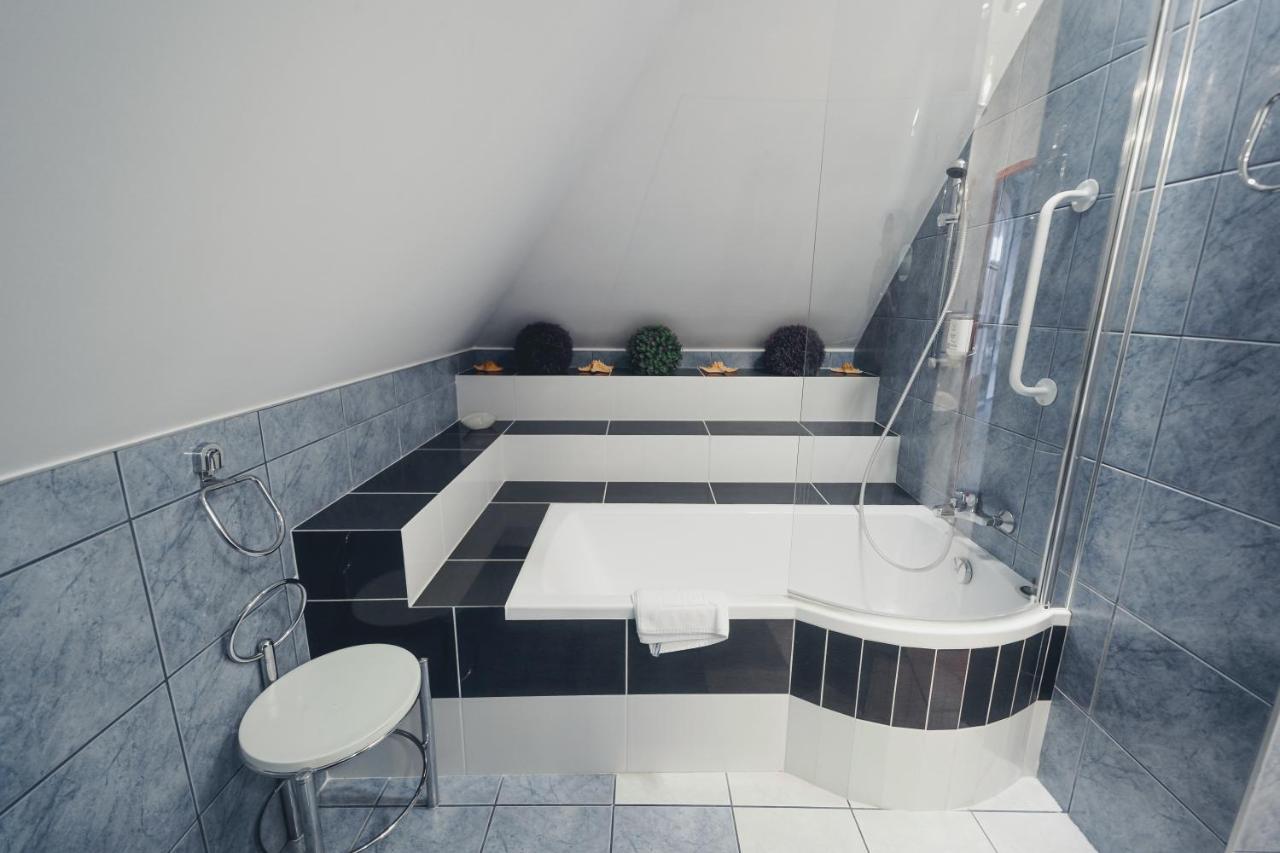 Elita Hotel & Restauracja Iwonicz-Zdrój Eksteriør bilde