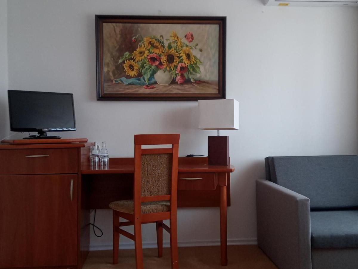 Elita Hotel & Restauracja Iwonicz-Zdrój Eksteriør bilde